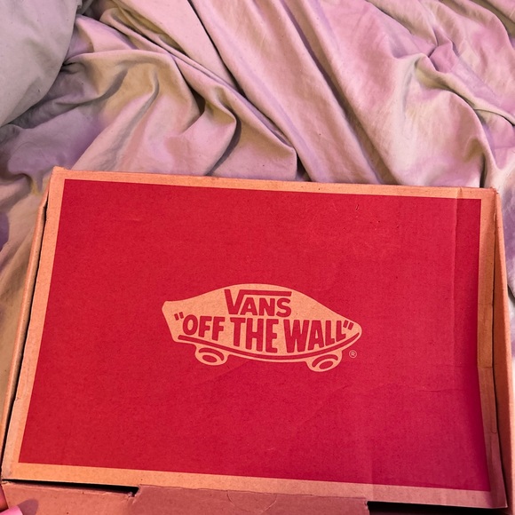 Pink Vans - Picture 3 of 4